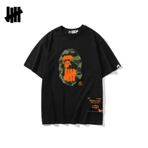 BAPE 聯名 UNDEFEATED不敗五道杠 合作款 男女上衣 短袖T恤 黑/白