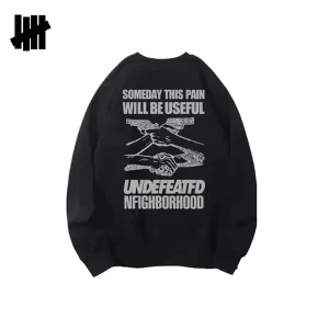 UNDEFEATED 反抗軍圖案 男女寬鬆 圓領衛衣 情侶款 黑色/白色
