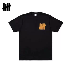 UNDEFEATED 滑板圖案 圓領男女 寬鬆舒適 短袖T恤 黑色/白色